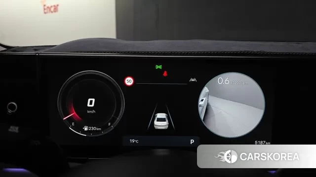 Hyundai Grandeur (GN7) id 3262101 из Кореи 18