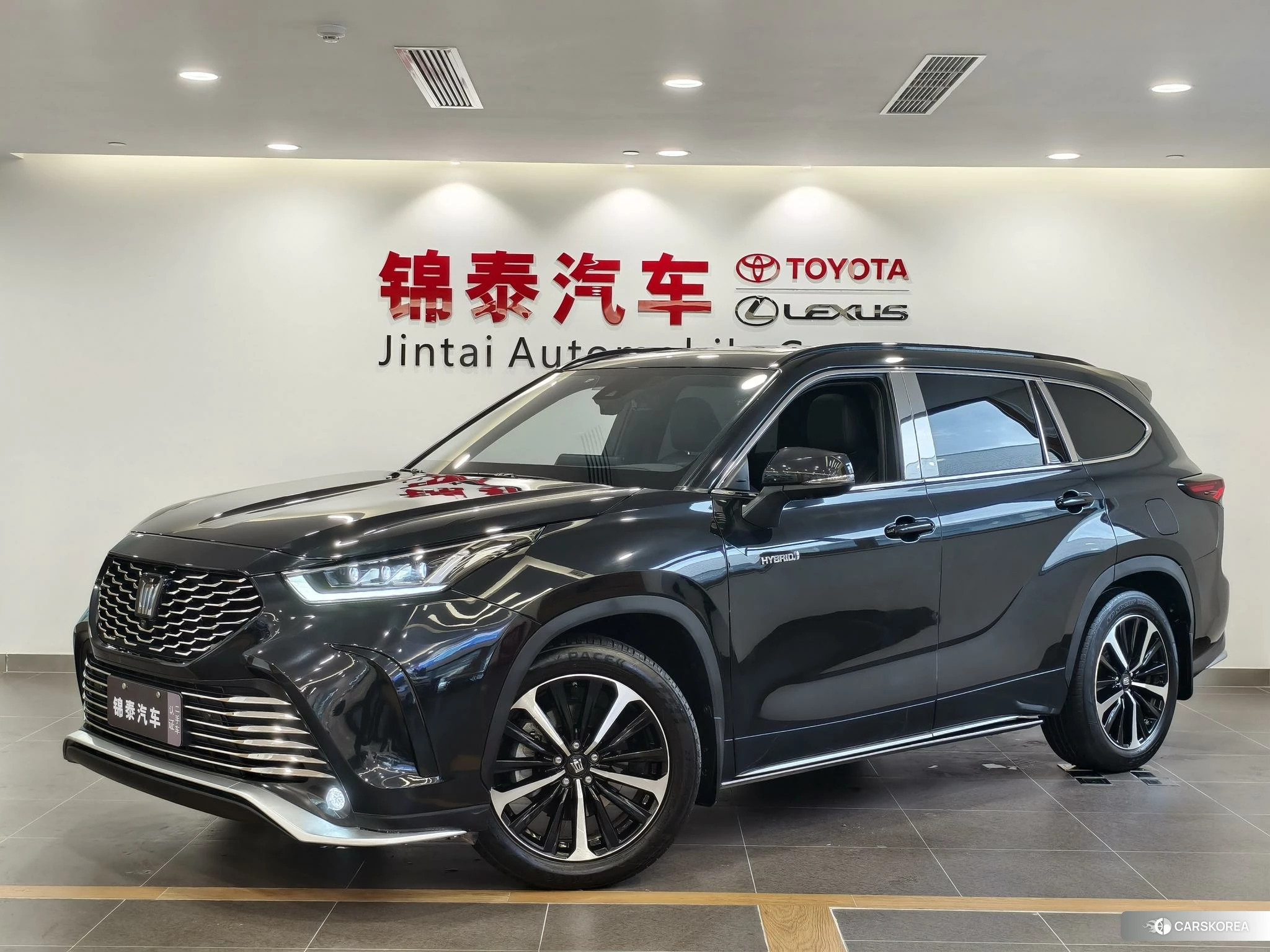Toyota Crown id 4504753 из Китая 24