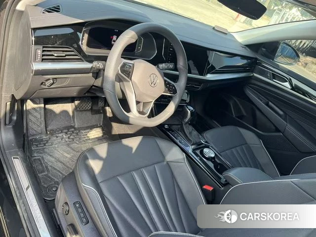 Volkswagen Passat id 4241532 из Китая 9