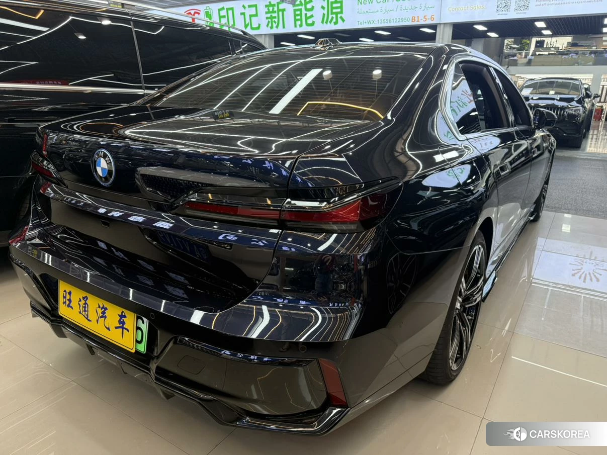 BMW i7 id 4426917 из Китая 15