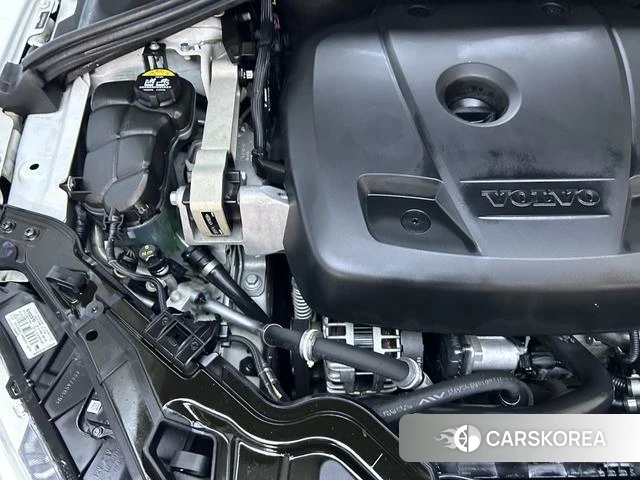 Volvo S60 id 4215594 из Китая 27