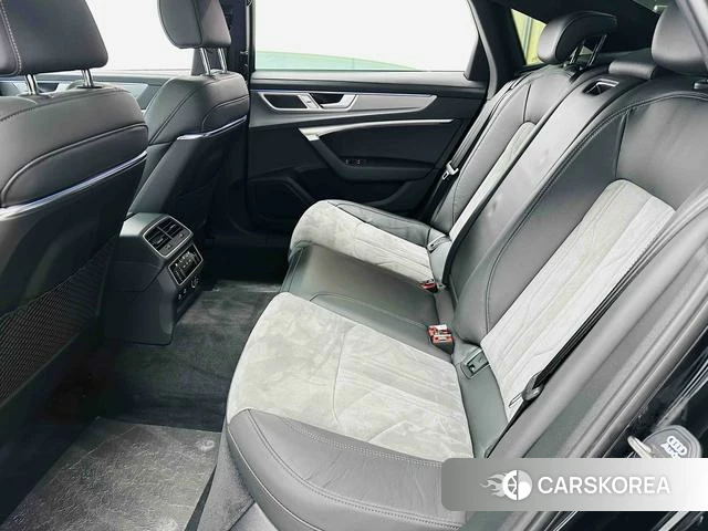 Audi A6L id 4333691 из Китая 13