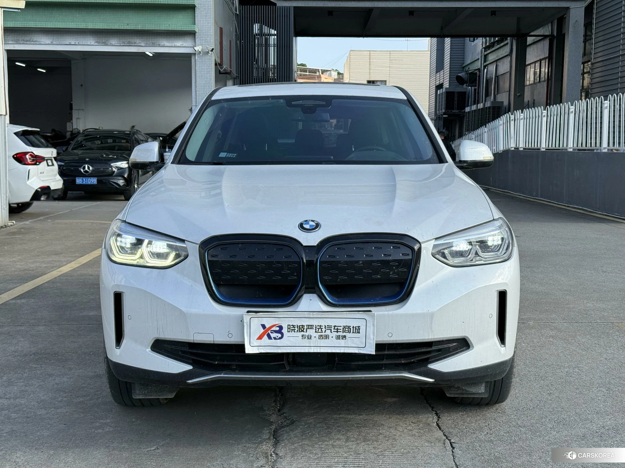 BMW iX3 id 4468130 из Китая 15