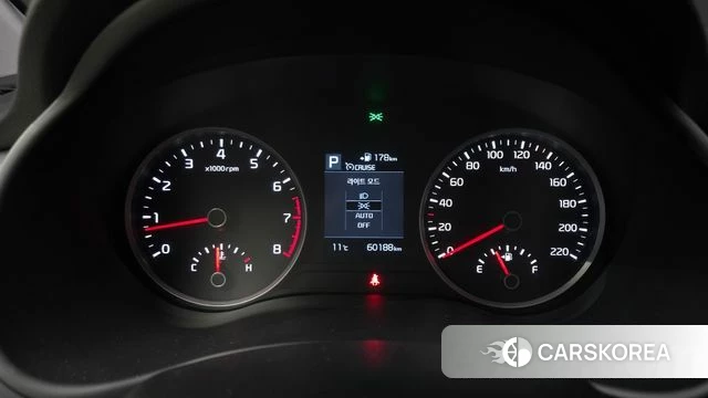 Kia Stonic id 3808058 из Кореи 18