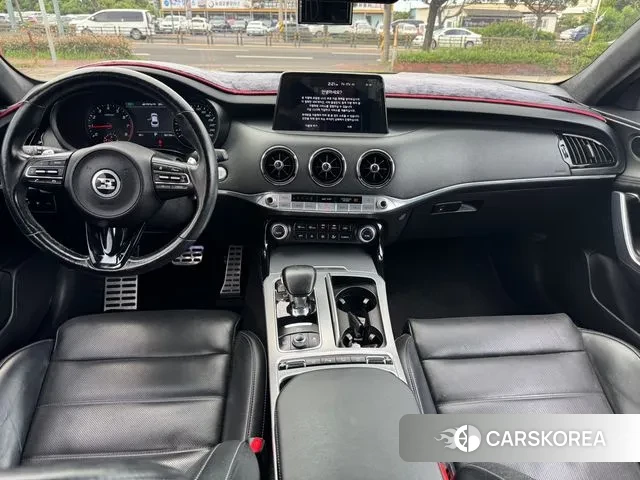 Kia Stinger id 2941248 из Кореи 18