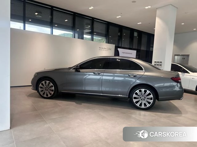 Mercedes-Benz E-Class W213 id 4249270 из Кореи 18