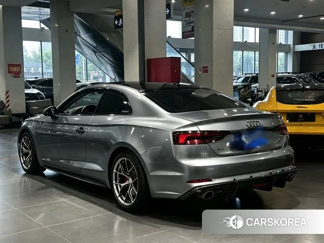 Audi A5 id 4209165 из Китая 8