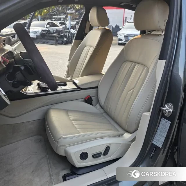 Audi A6 (C8) id 3335057 из Кореи 16