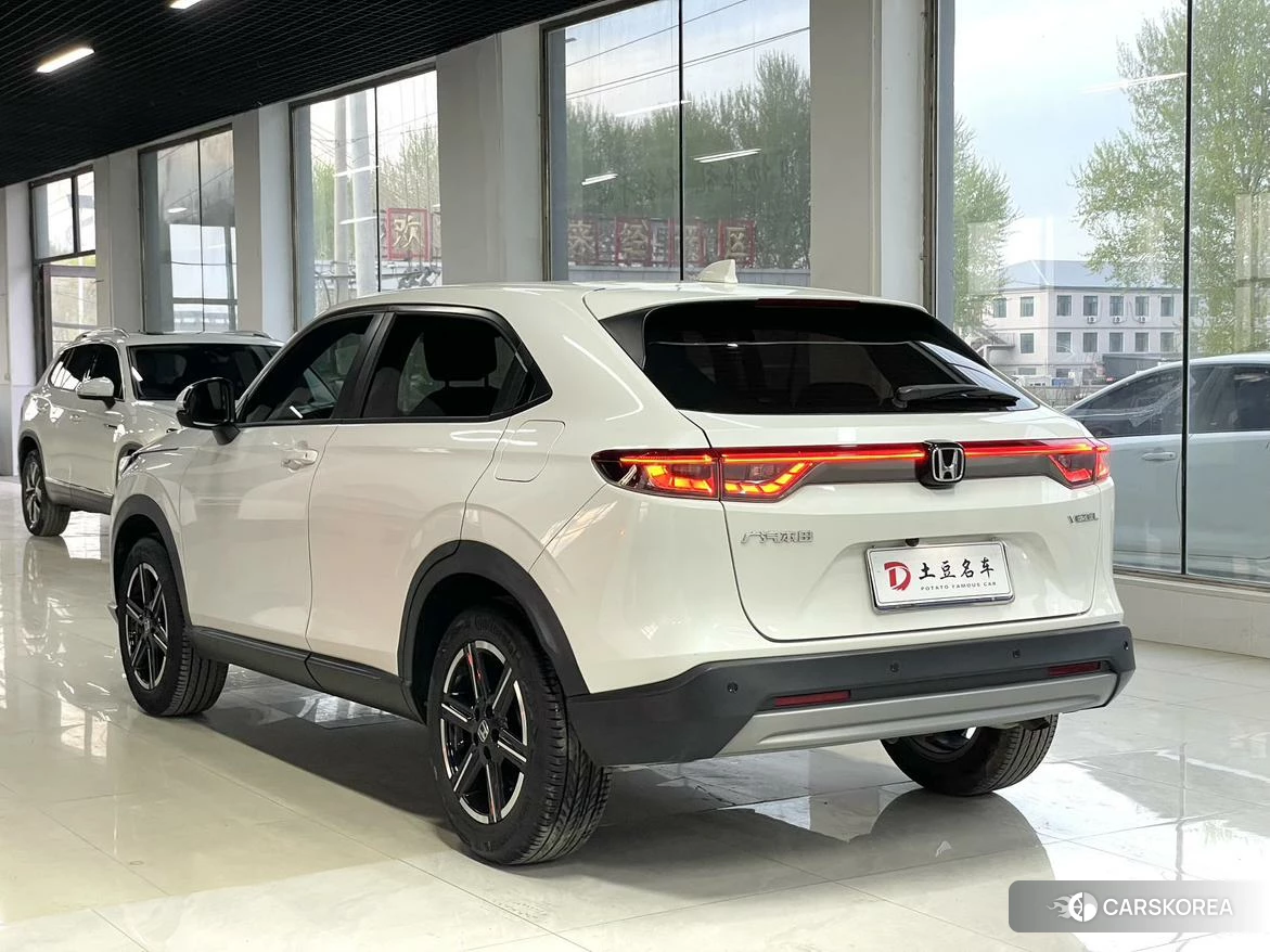 Honda Vezel id 4504804 из Китая 15