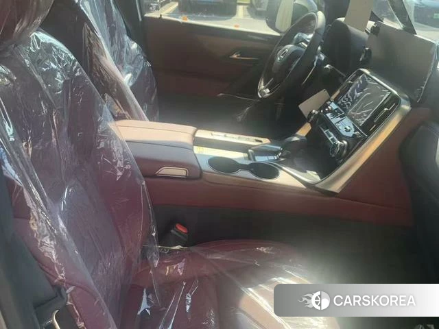 Lexus LX id 4301419 из Китая 8