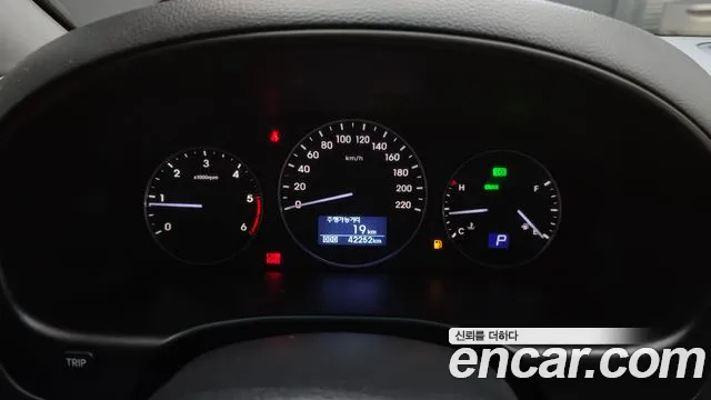 Hyundai The New Grand Starex id 2834694 из Кореи 18