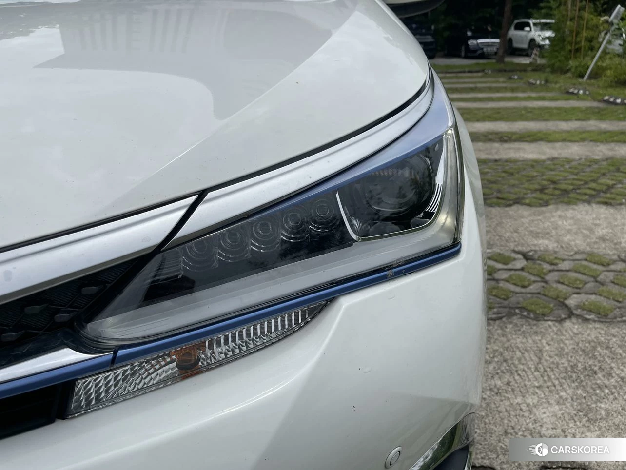 Toyota Corolla dual engine E+ id 4440581 из Китая 21