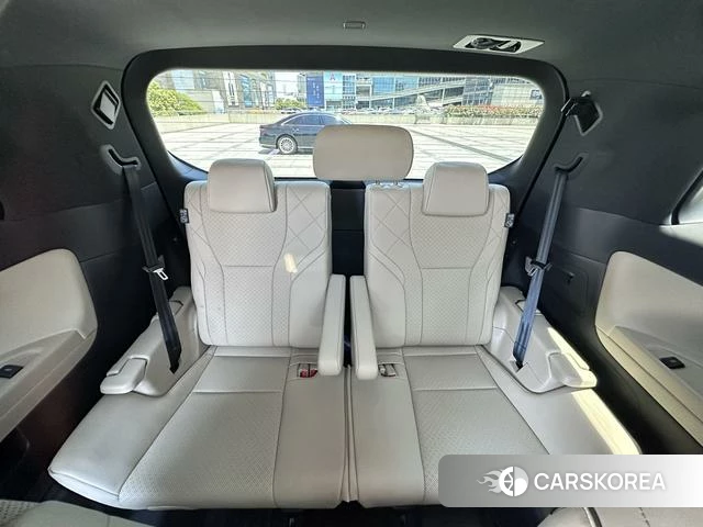 Toyota Wilfa id 4260802 из Китая 16