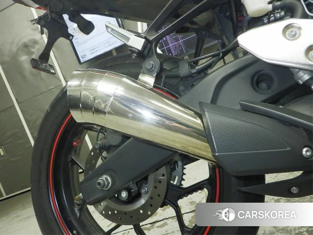 Yamaha YZF-R3 id 3945429 из Японии 32
