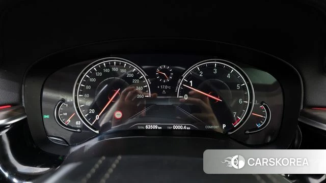 BMW 5 Series (G30) id 4269291 из Кореи 18
