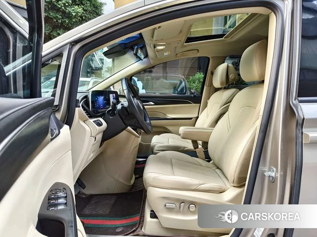 Buick GL8 id 3920468 из Китая 8
