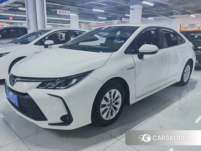 Toyota Corolla id 4257529 из Китая 8