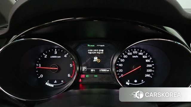 Kia All New Carnival id 4678057 из Кореи 18