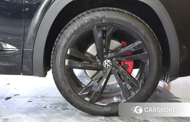 Volkswagen Tourang id 3857971 из Китая 16