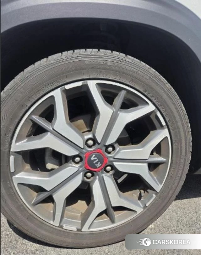 Kia Seltos id 4224437 из Кореи 8