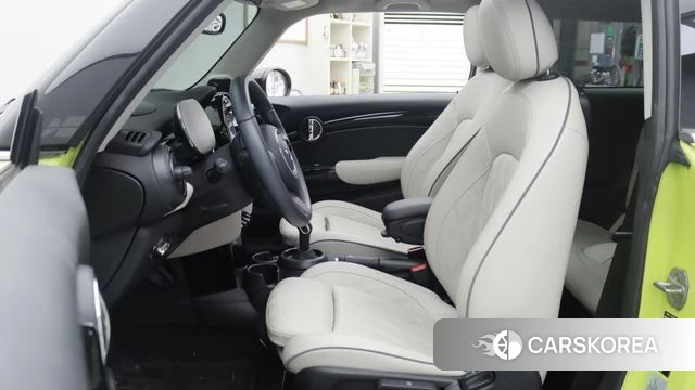 Mini Cooper S id 4842528 из Кореи 18
