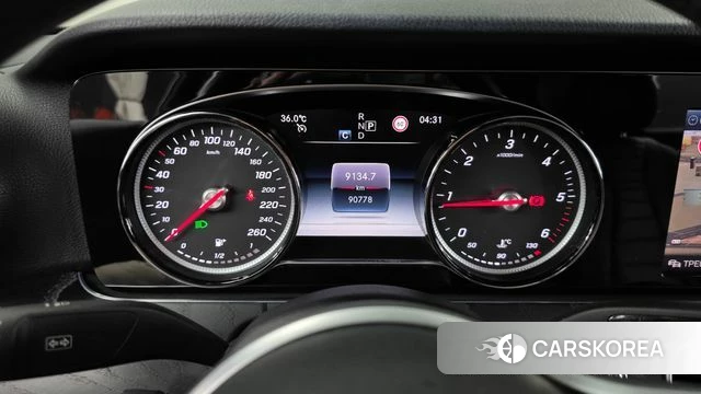 Mercedes-Benz E-Class W213 id 4642799 из Кореи 33