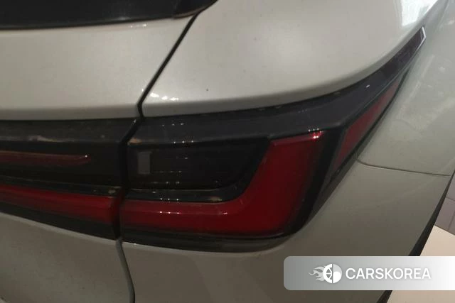 Lexus NX id 4314091 из Китая 15