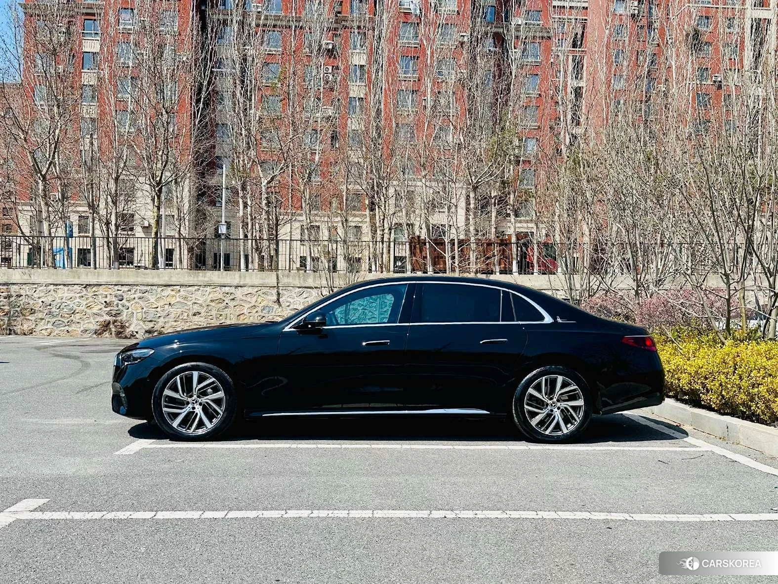 Mercedes-Benz E-class id 4504941 из Китая 22