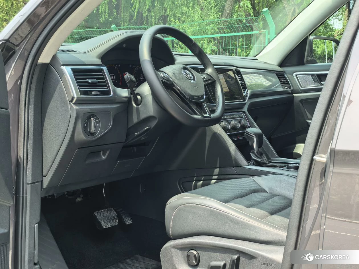 Volkswagen Tourang id 4513621 из Китая 15