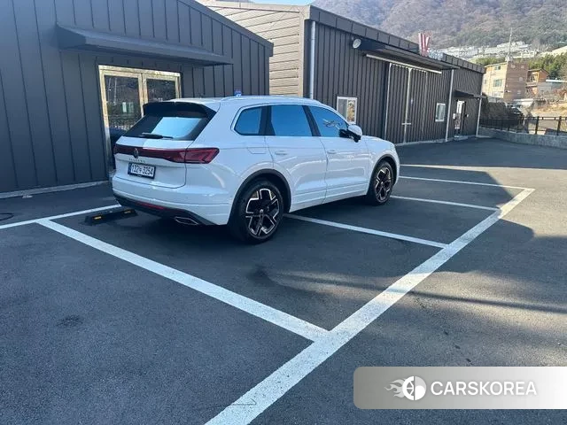 Volkswagen Touareg 3rd generation id 3750735 из Кореи 8