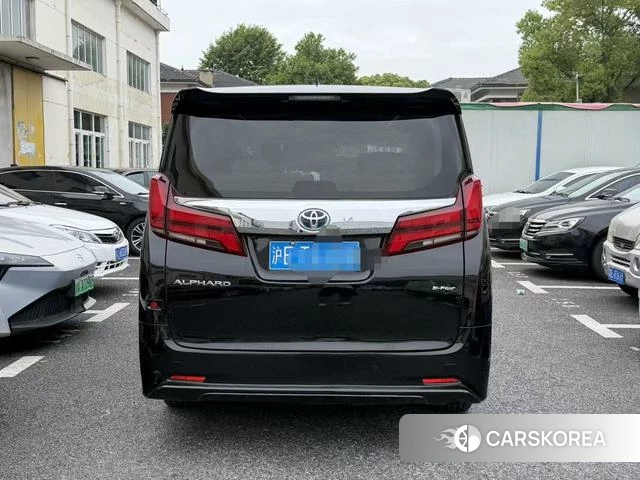 Toyota Elfa id 4368061 из Китая 10
