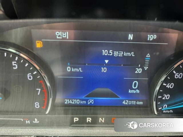 Ford Explorer 6th Generation id 4245621 из Кореи 18