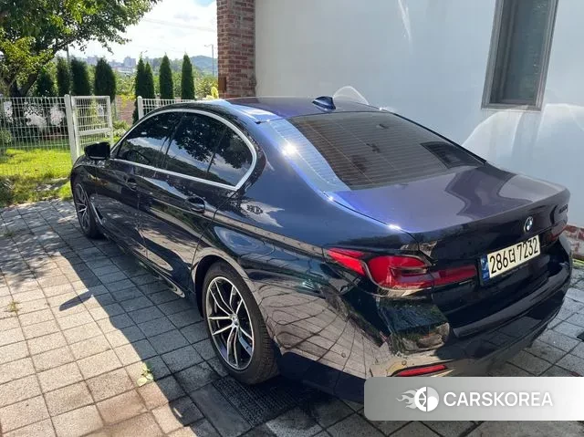 BMW 5 Series (G30) id 3021361 из Кореи 18