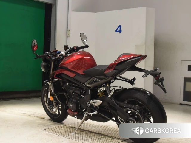 Triumph STREET TRIPLE 765 RS id 4365380 из Японии 8