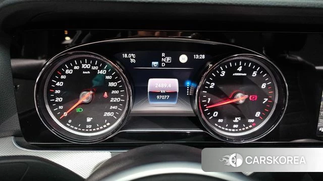 Mercedes-Benz E-Class W213 id 4356617 из Кореи 18