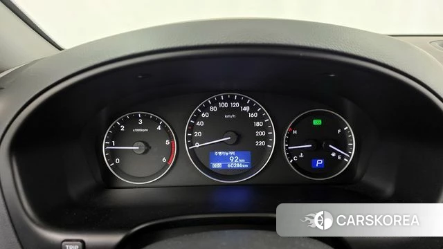 Hyundai The New Grand Starex id 3936604 из Кореи 18