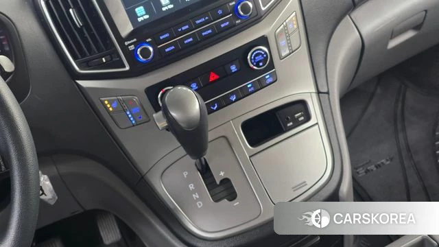 Hyundai The New Grand Starex id 4507659 из Кореи 28