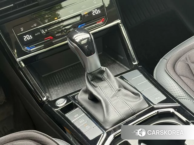 Volkswagen Passat id 4265599 из Китая 21