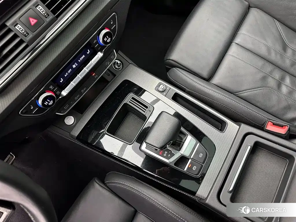 Audi Q5L id 4629610 из Китая 27