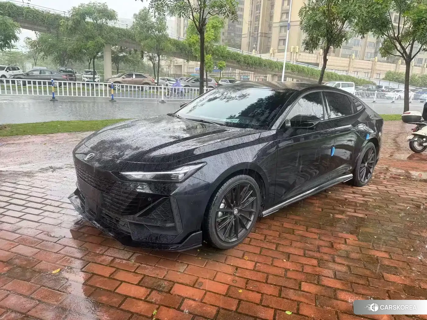 Chang'an Changan UNI-V id 4546645 из Китая 8