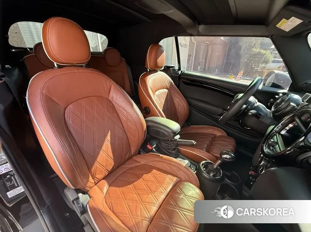 Mini Cooper S Convertible id 3636674 из Кореи 8