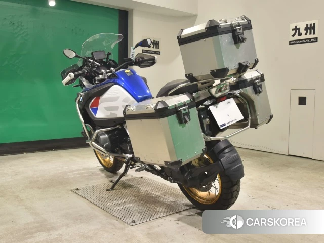 BMW R1250GS ADVENTURE id 4347640 из Японии 8