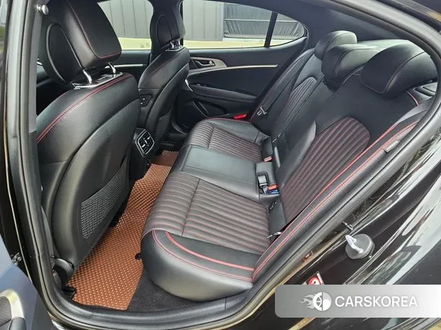 Genesis G70 id 3254295 из Кореи 18