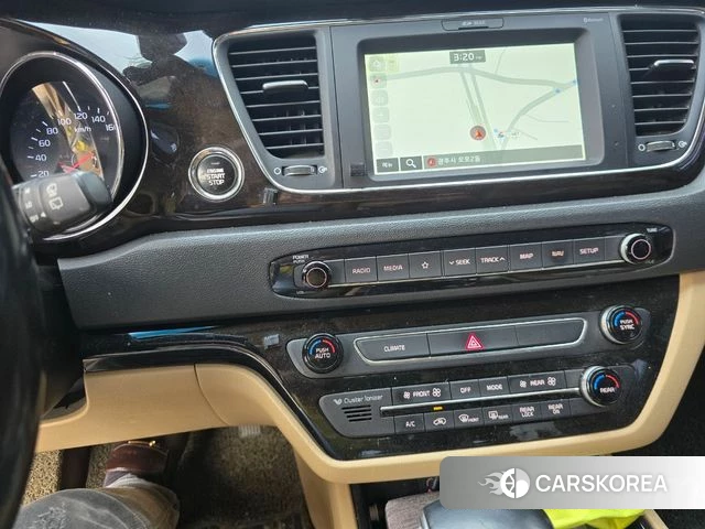 Kia The New Carnival id 4557847 из Кореи 11