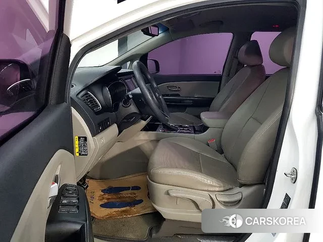 Kia The New Carnival id 3619162 из Кореи 18