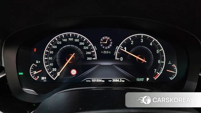 BMW 5 Series (G30) id 4339298 из Кореи 31