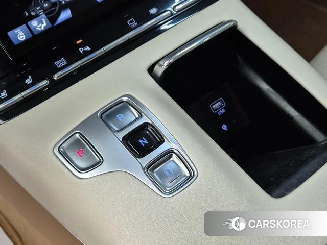 Hyundai The New Grandeur IG id 3800975 из Кореи 17