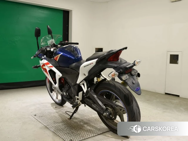 Honda CBR250R id 4358616 из Японии 8