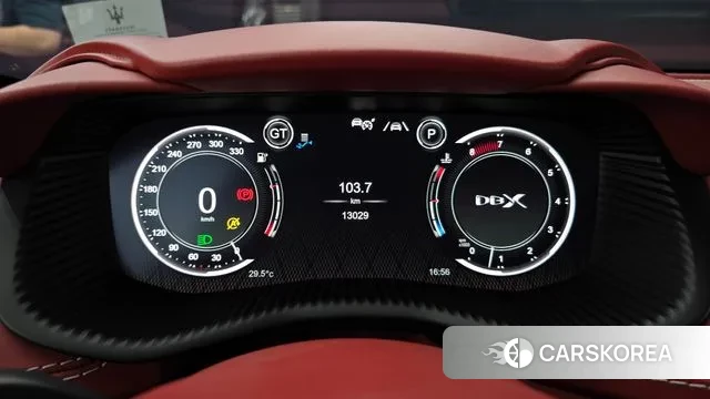 Aston Martin DBX id 2964597 из Кореи 18