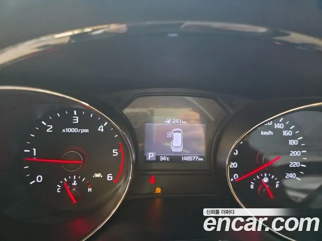 Kia The New Carnival id 2908209 из Кореи 18